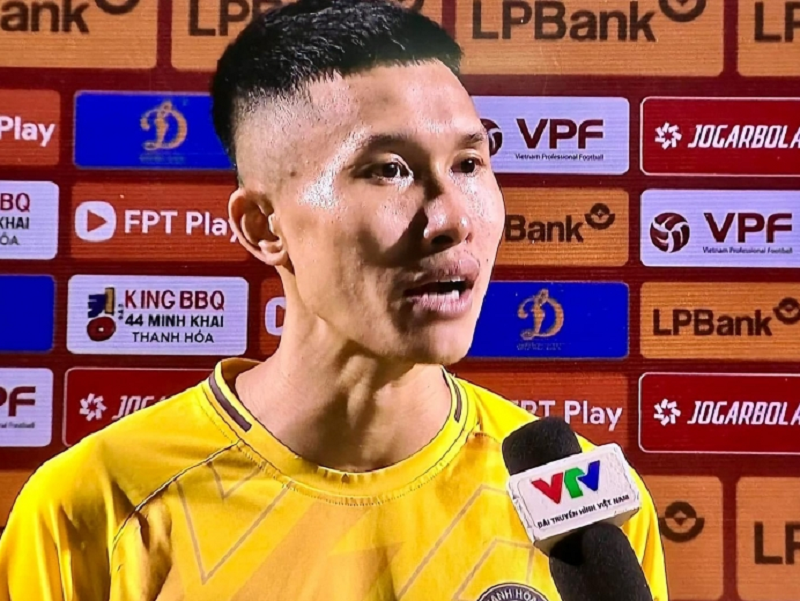 gay-sot-o-aff-cup-tro-cung-kim-sang-sik-tiep-tuc-khien-fan-viet-ngo-ngang-tai-v-league